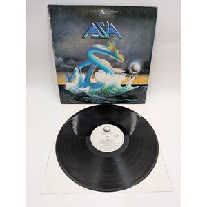 Asia Self-Titled Vinyl LP 1982 Geffen Records GHS 2008 Heat of the Moment Rock